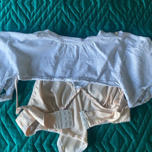 AW Crop - Picture 3 of 4